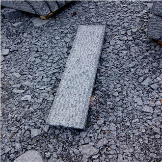 Garden Decoration Stone Natural Split Chiselled Palisade