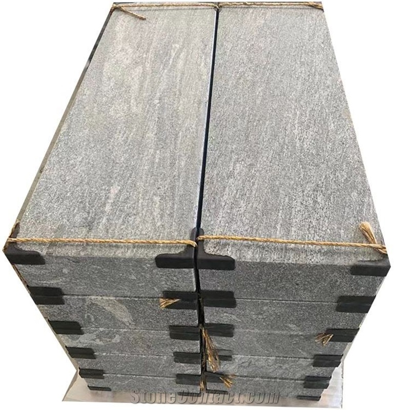 High Quality Solid Grey Granite Outdoor Garden Palisade