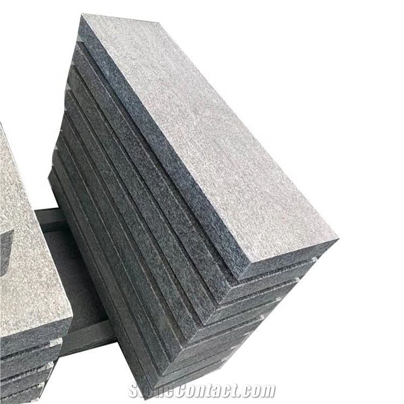 High Quality Solid Grey Granite Outdoor Garden Palisade