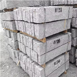 Low Price Customized Granite Rough Split Flamed Curbstone