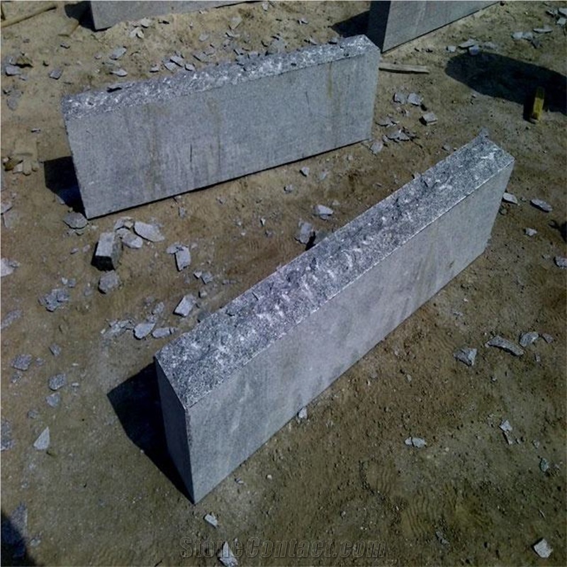Medium Grey G602 Granite Stone Steps With One Edge Split