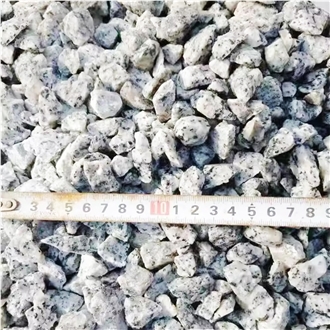 Natural Stone Washed Aggregates In Planting For Driveway Natural Stone Washed Aggregates In Planting For Driveway