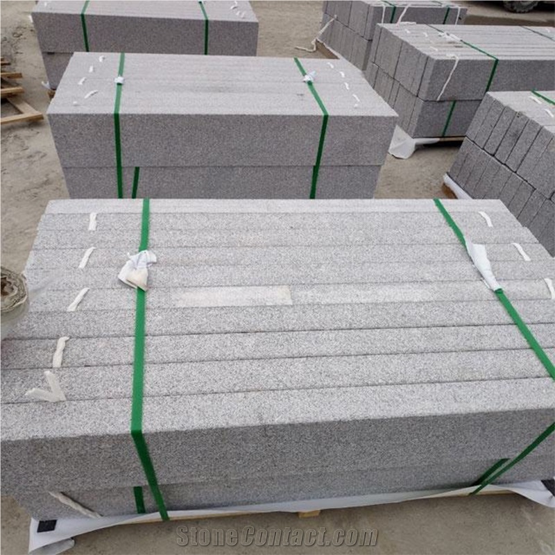 New Design Natural Light Grey Flamed Granite Stone Palisade