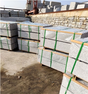 Wholesale Cheap Price Granite Stone Palisade Bush Hammered
