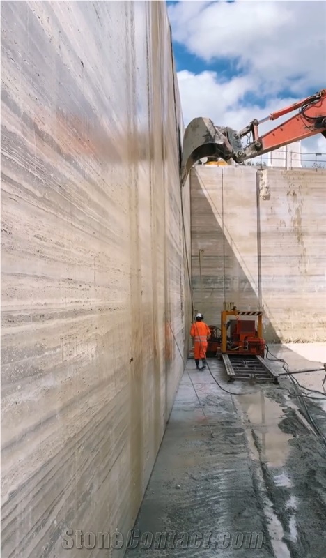 Travertino Di Rapolano - Ocean Blue Travertine Quarry