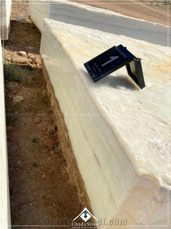 Spider White Onyx Blocks