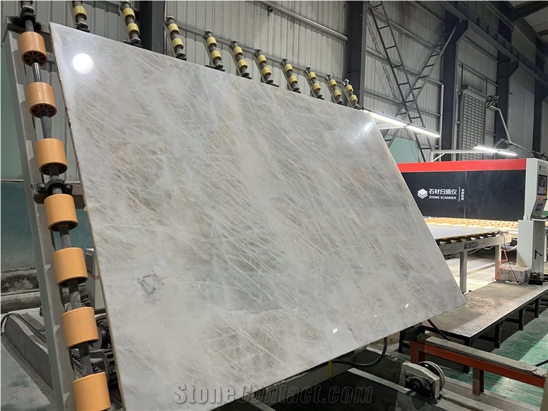 White Cristallo Quartzite Polished Slabs