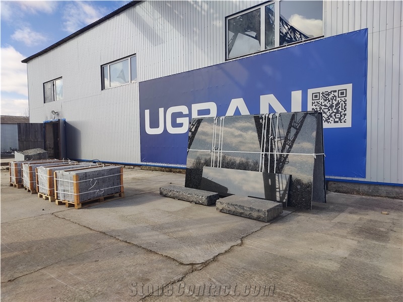 UGRAN Black Gabbro Granite Slabs (70 Cm Height)