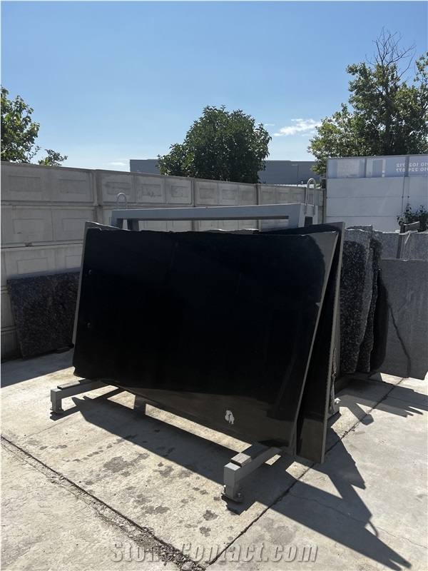 UGRAN Black Gabbro Granite Slabs (70 Cm Height)