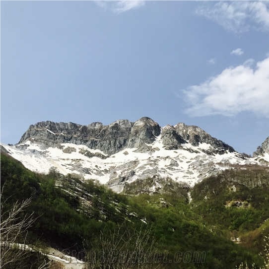 Arabescato Apuano Marble Quarry