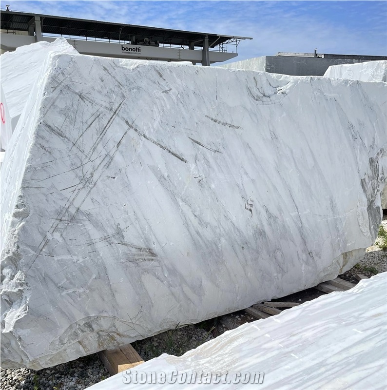 Arabescato Apuano Marble Quarry