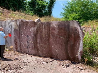 Rosso Rubino Marble - Rosso Collemandina Marble Quarry