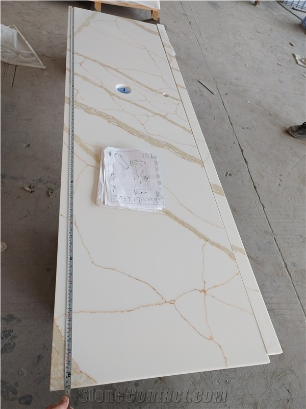 Calacatta Gold Kitchen Countertop