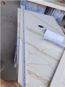 Calacatta Quartz 5017 Calacatta Gold Slabs For Quartz Tiles