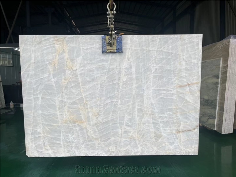 Goldtop New Quarry Natural White Onyx Tiles And Slab