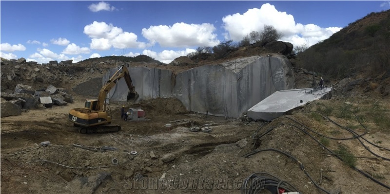 Matrix Titanium Granite- Matrix Motion Granite Quarry