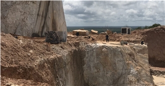 Tropical Fashion Granite Quarry