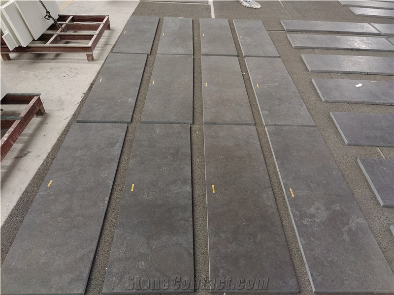 China Blue Limestone Slabs Brushed