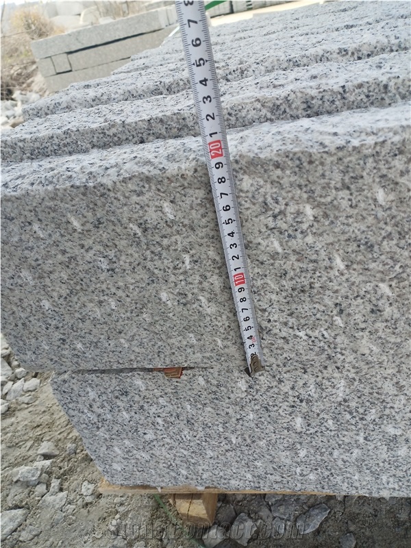Landscape Kerbstone RRH / Flamed