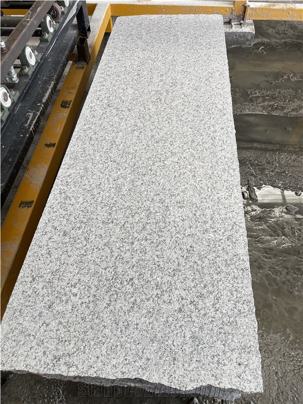 New Grey Granite G602 Tiles In Flamed Surface