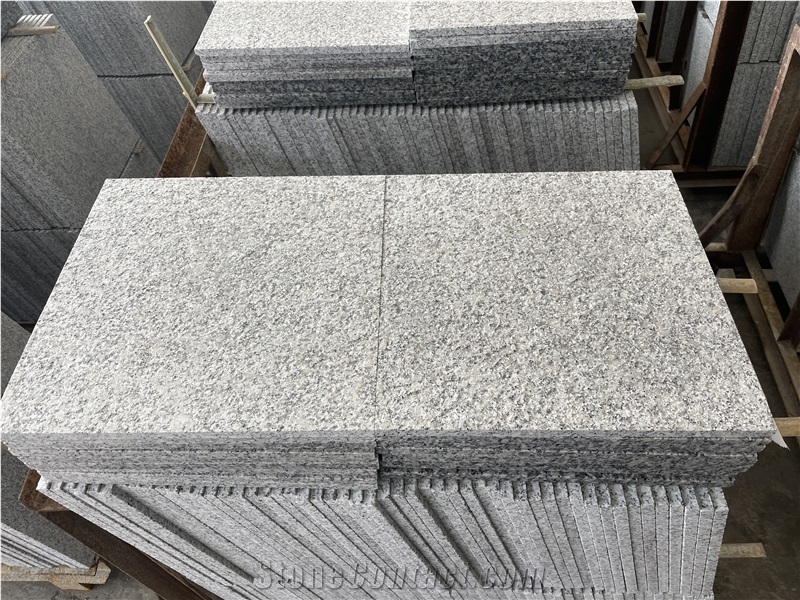 New Grey Granite G602 Tiles In Flamed Surface