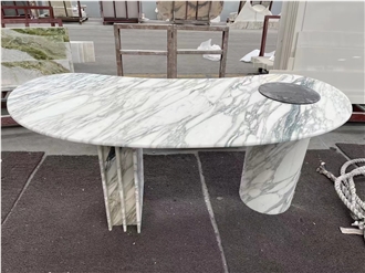 Natural Calacatta Viola Marble Rounded Tables