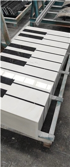 Waterjet Cut White Marble Inlay Round Table Tops