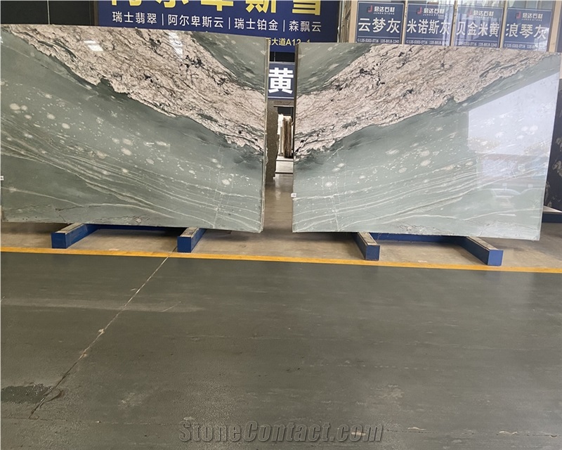 Cristallo Twilight Quartzite Slabs