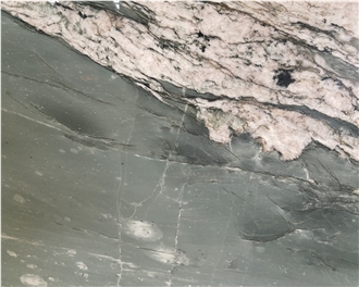 Cristallo Twilight Quartzite Slabs