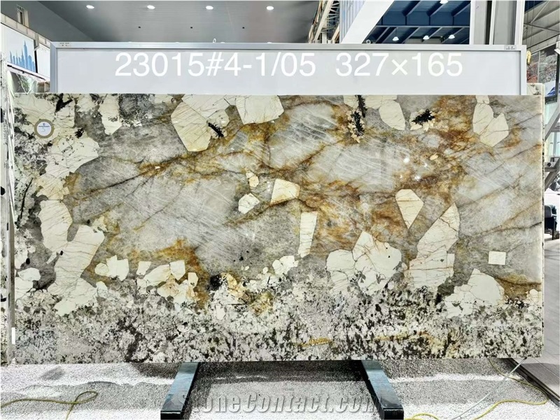 Patagonia Granite Polished Slabs