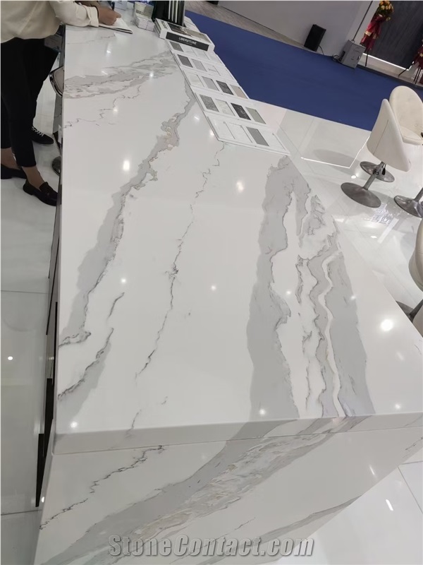 Calacatta Golden Grey Quartz Slabs FG610