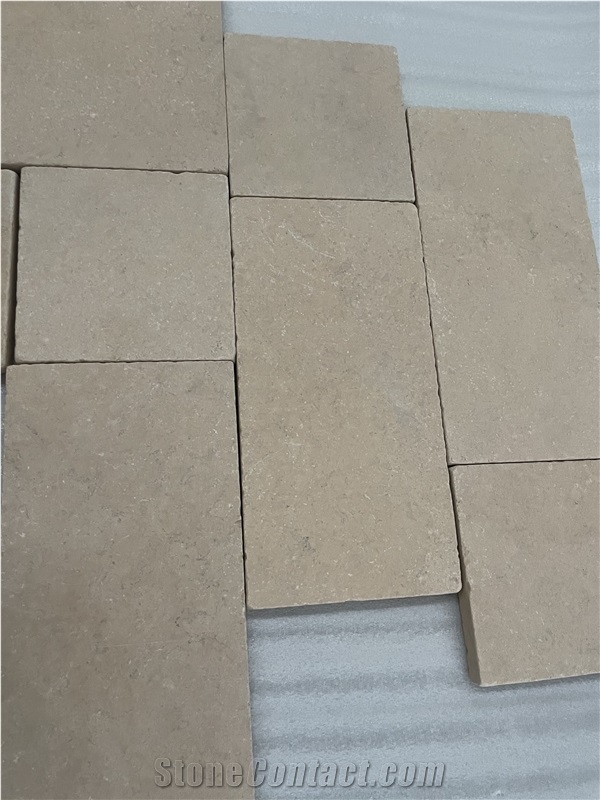 New Antique Beige Limestone French Pattern Pavement Setts