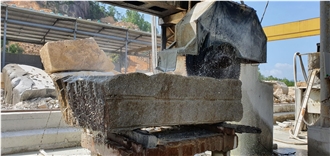 Light Cream Granite Cobble Stone
