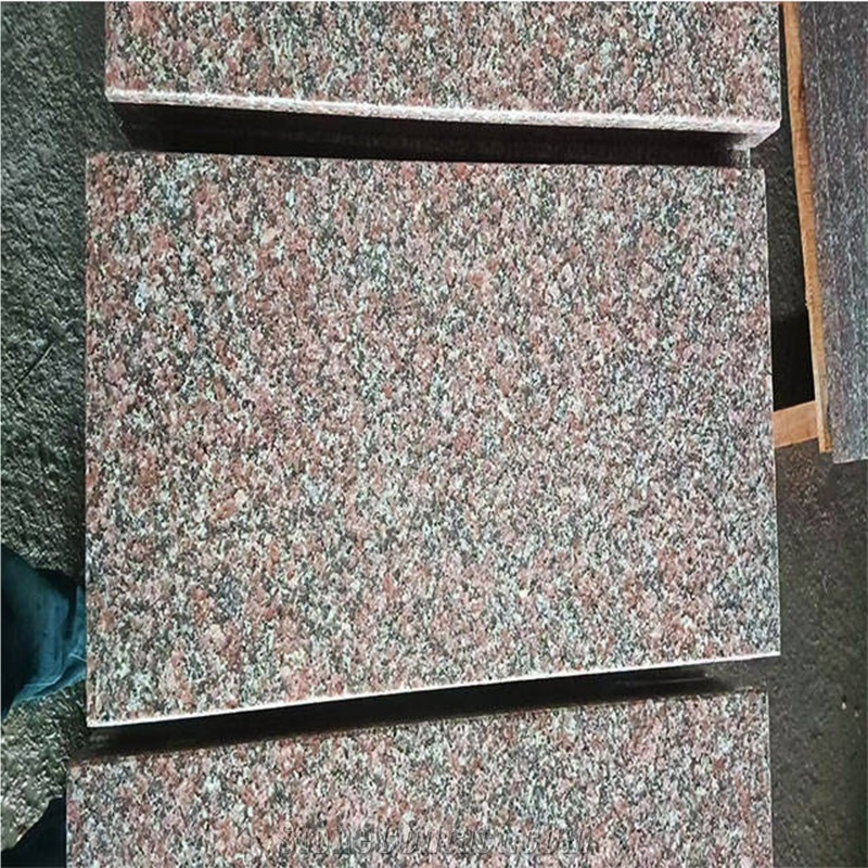China Cheap G368 Natural Red Granite Paving Tiles
