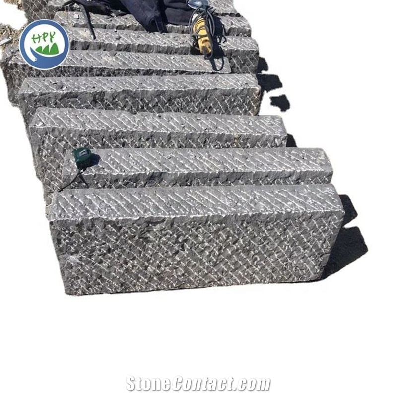 Grinded Blue Limestone Kerbs Bluestone Roadside Stone