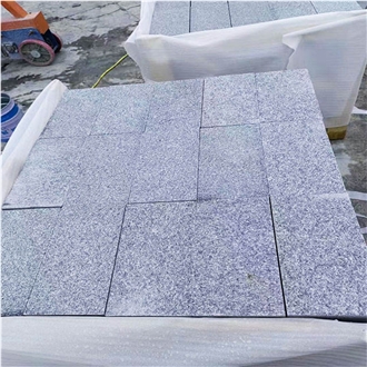 Wholesale Silver Gray Granite Cobble Stone Pavers