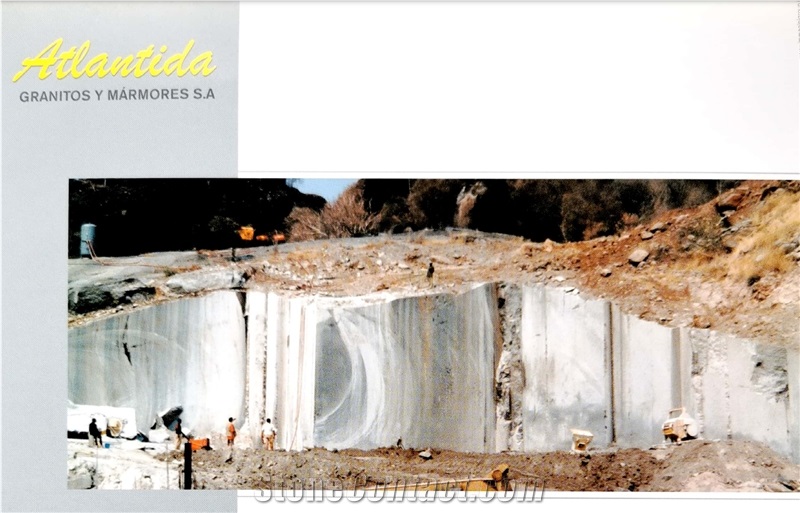 Brown Antique Granite Quarry