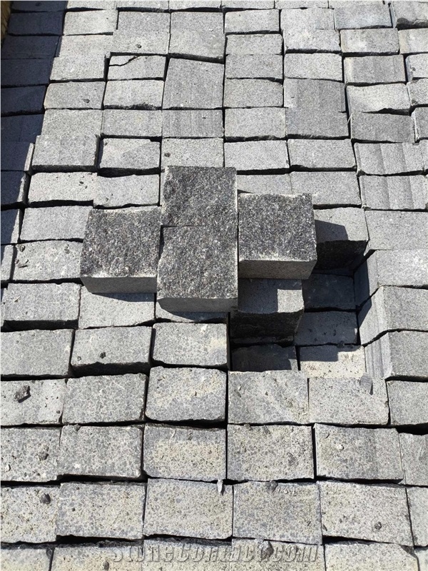 UGRAN Black WIN Gabbro Paving Stones