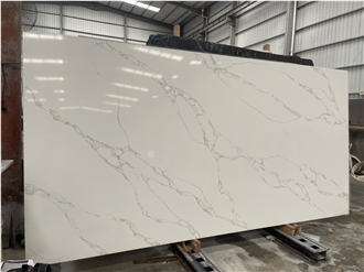 Calacatta Gold White Quartz Slabs