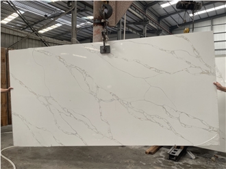 Calacatta Gold White Quartz Slabs