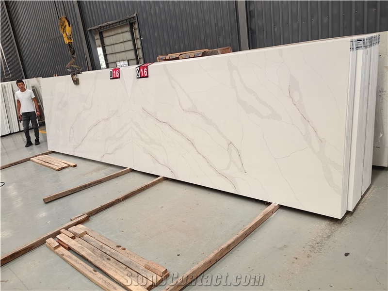 5052 Calacatta Leon Engineered Quartz Slab Quartz Tiles