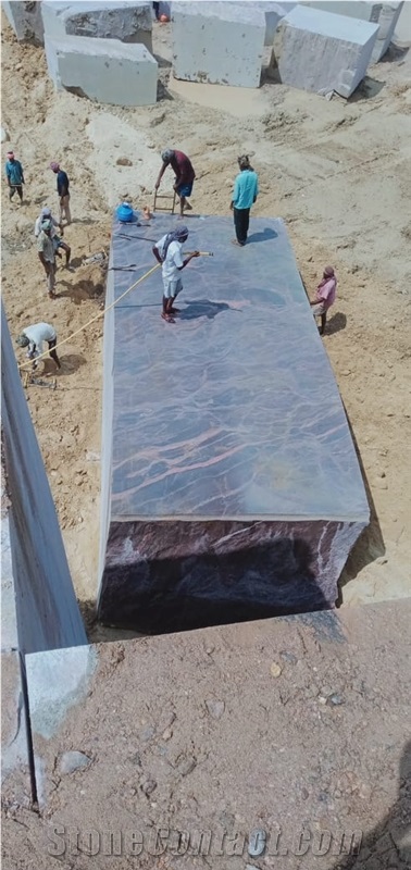 Wavey Brown Granite Blocks