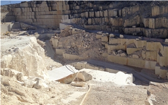 Cabeca De Veada Limestone - Rosal CV4 Limestone Quarry