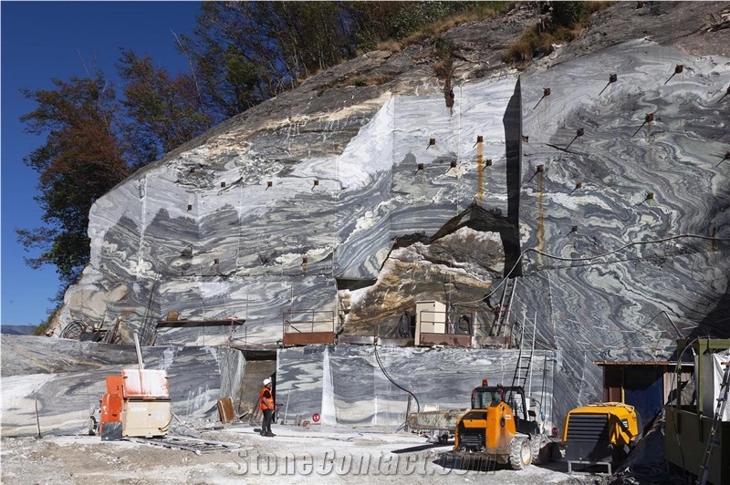 Cipollino Cattani Marble Quarry