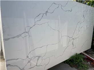 Calacatta Quartz Slabs