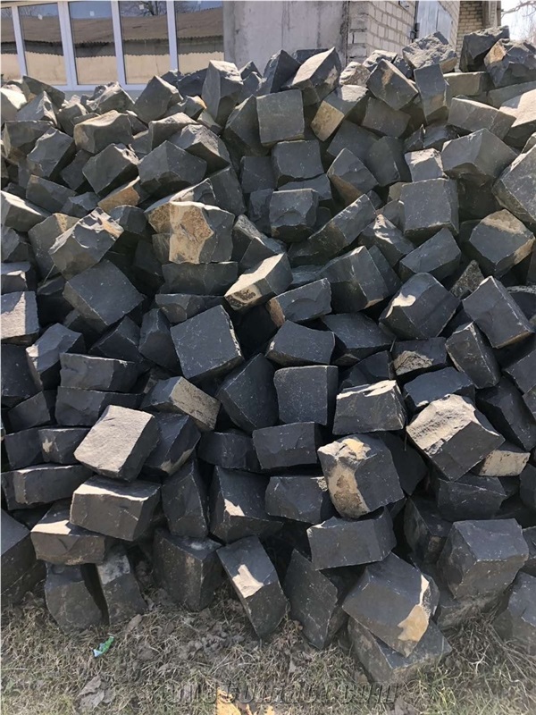 Basalt Cobbles, Cube Stone Pavers