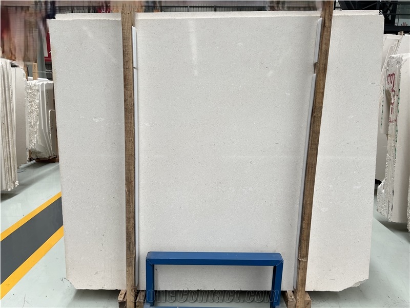 Caliza Capri  Limestone Slabs