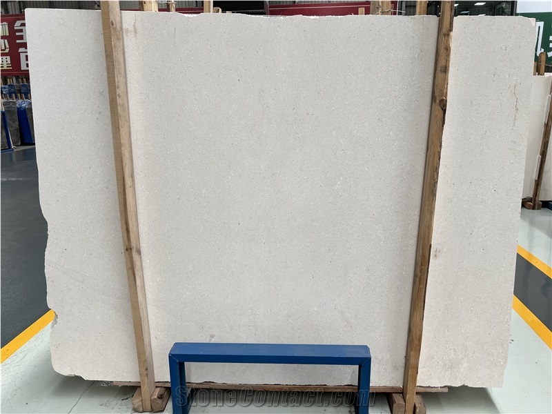 Caliza Capri  Limestone Slabs