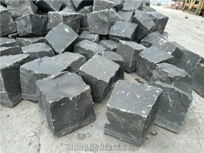 Grey Basalt Cubic Stone, Cobbles Stone
