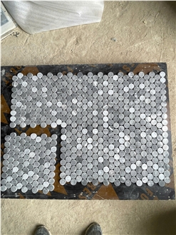 Hazy Grey Marble Penny Mosaic Design